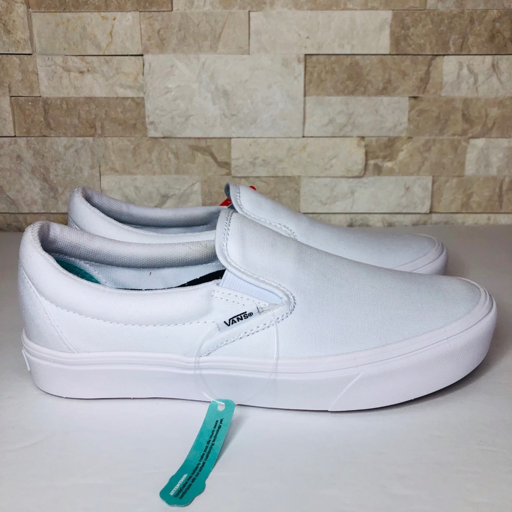 Comfy Cush Classic Slip On Vans